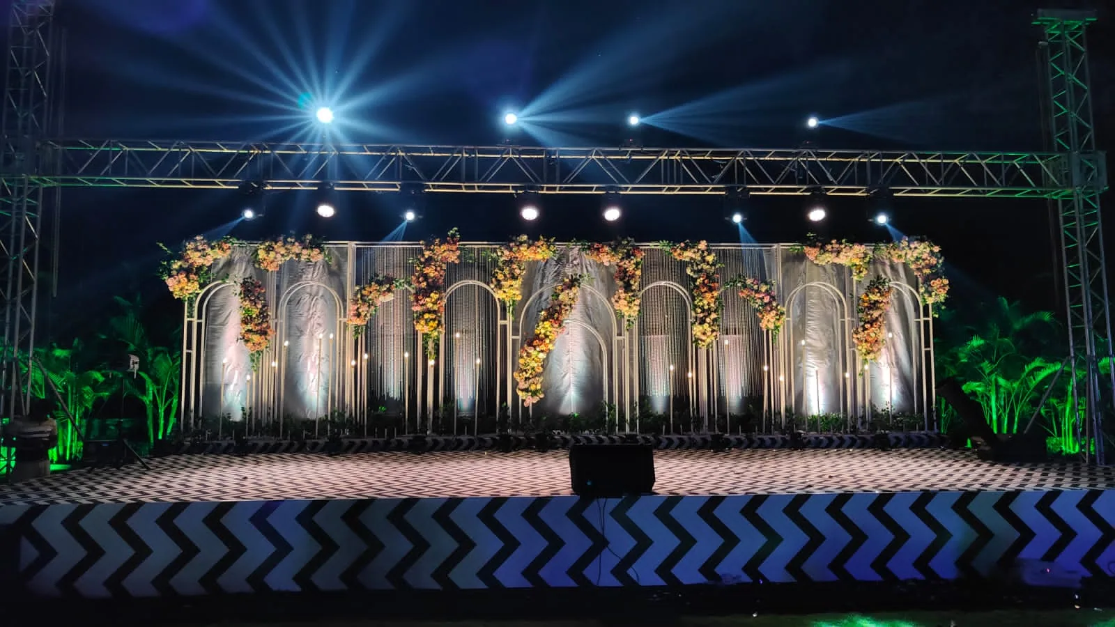 The Corporate Meeting Organizers Checklist: What to Settle Before You Book