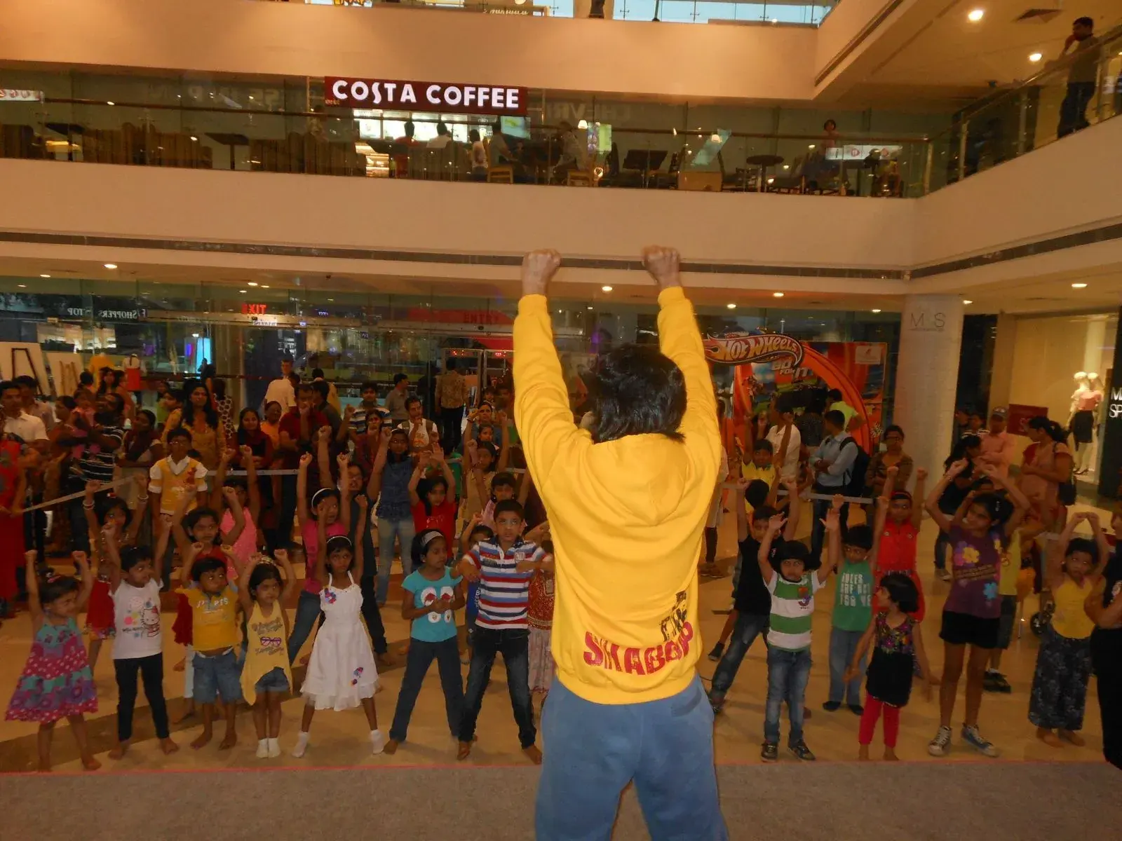 Mall activation dance show — event by Plan With YOLO, Pune
